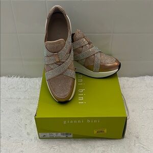 Gianni Bini Gold and Silver Women's Shoes